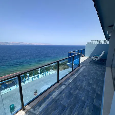 酒店 费尔内咖啡与早餐酒店 Çeşme