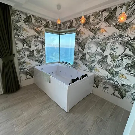 Fener Café & Kahvalti Otel 3*