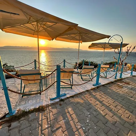 Ξενοδοχείο Fener Cafe & Kahvalti 3*