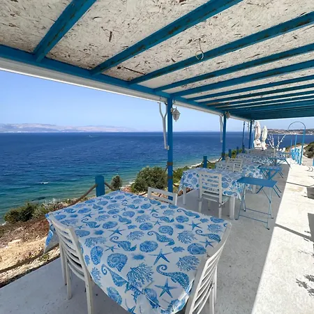 Fener Café & Kahvalti Otel Çeşme