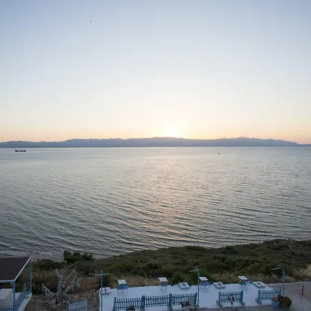 Otel Fener Cafe & Kahvalti Çeşme
