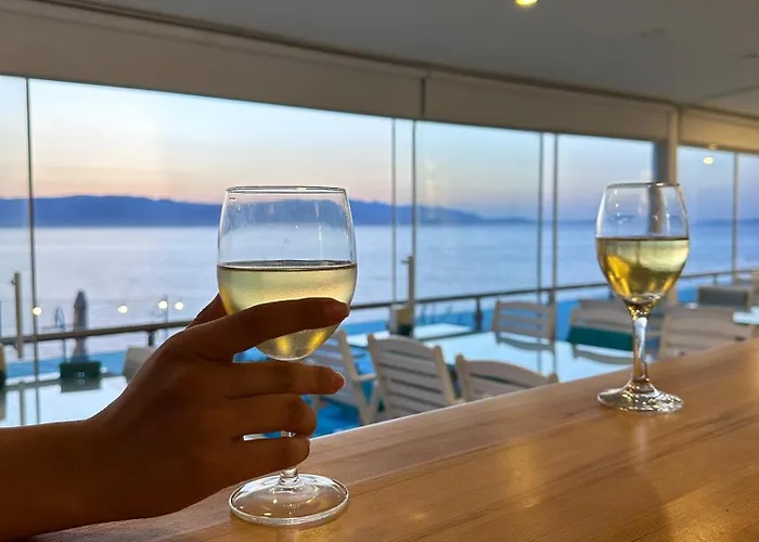 Fener Cafe & Kahvalti מלון Çeşme